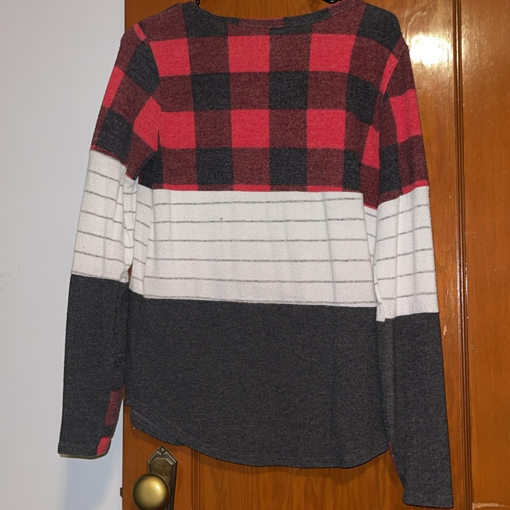 Shirt - Picture 2 of 2